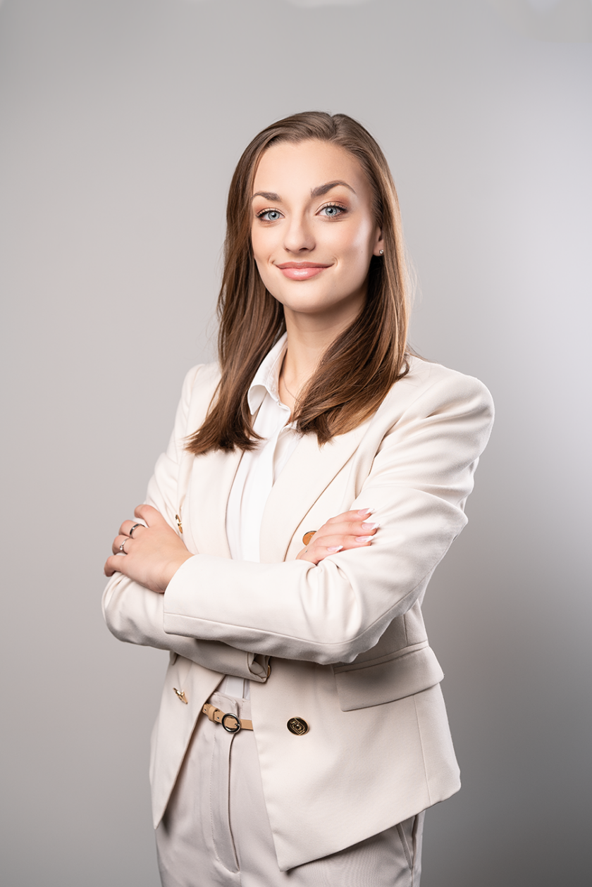 JUDr. DANIELA RICHTEROVÁ